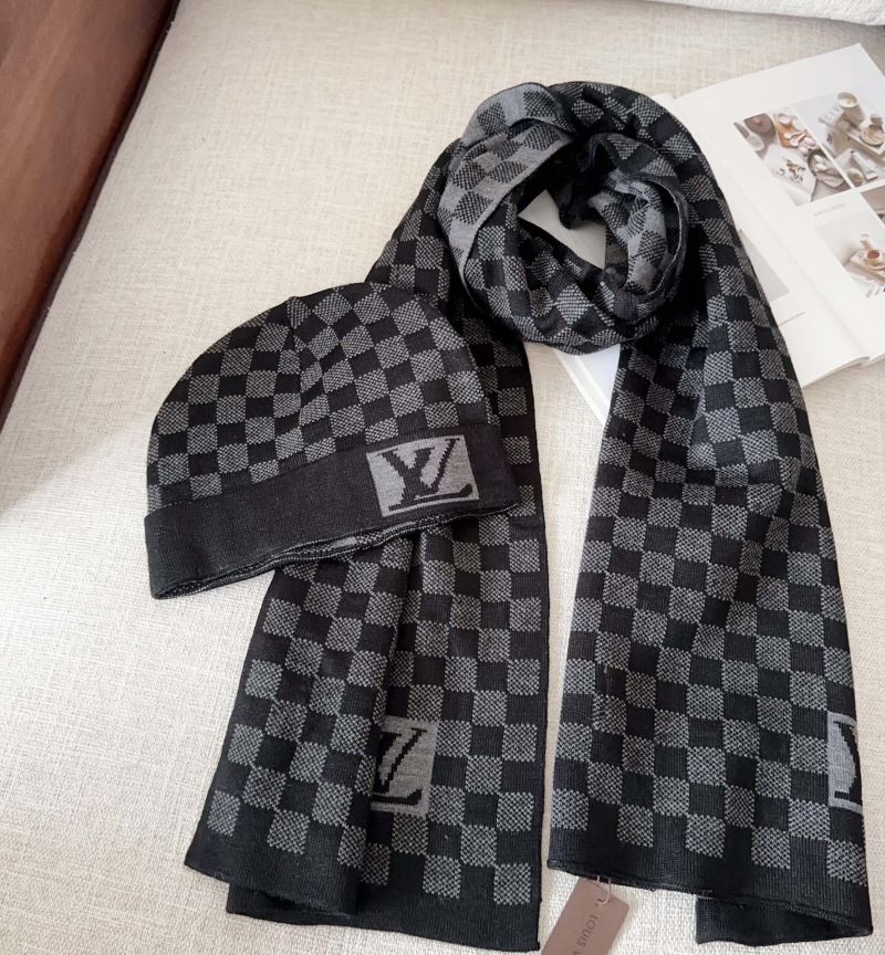 Louis Vuitton Caps Scarfs